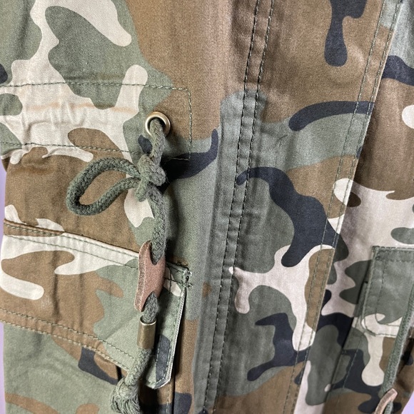 Women Camo Military Utility Jacket - Picture 13 of 13